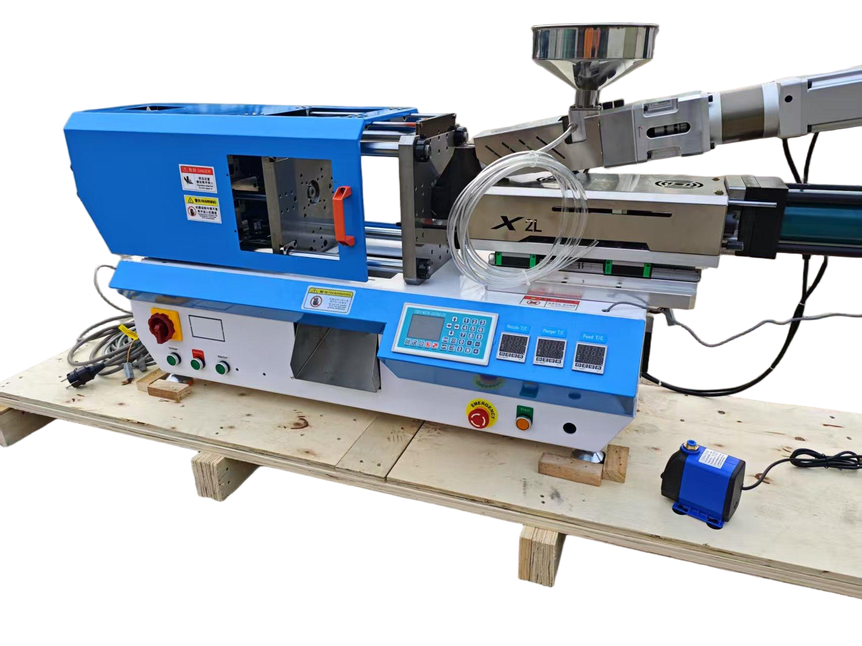Desktop Injection Molding Machine