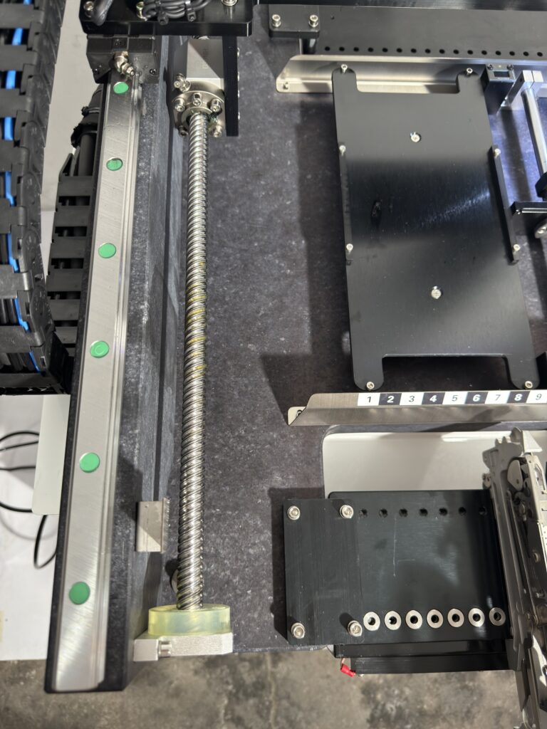 Ball screws and linear guides 