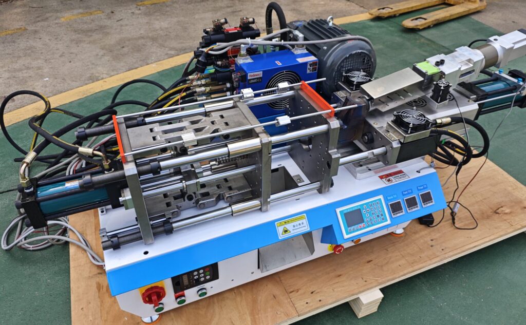 desktop injection molding machine